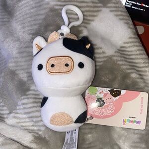 Mewaii cow clip
